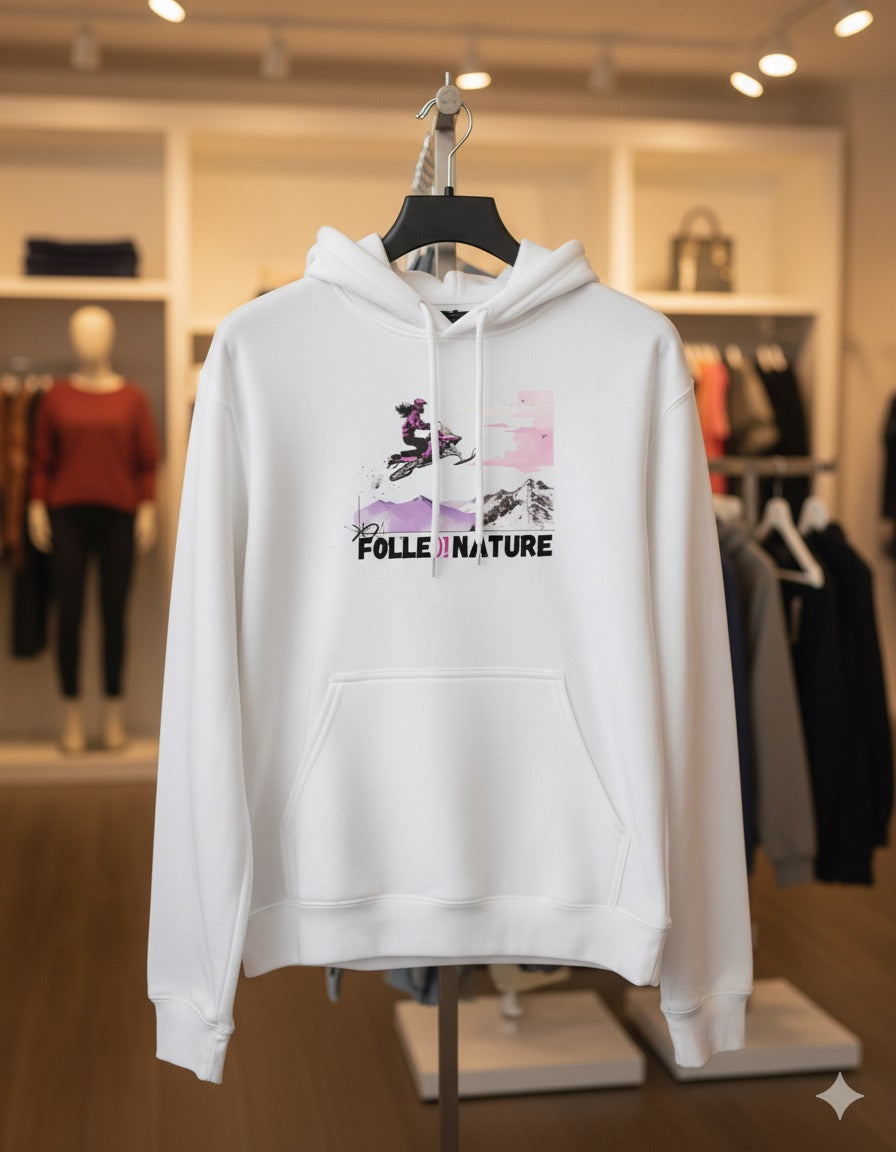 Hoodie blanc – Fraîcheur et simplicité